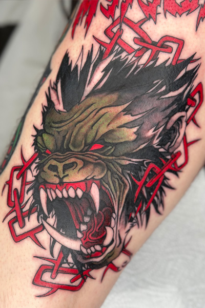 Tatuoija Cesar PImentan tekemä tautointi Gorillasta.